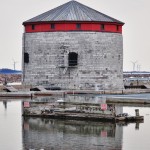 Fortification devant le port de plaisance de Kingston