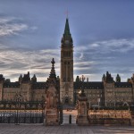 Le bâtiment principal du Parlement national canadien