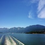 La chaîne côtière s'arrête nette dans le Pacifique vers Vancouver - Colombie-Britannique