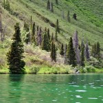 Les eaux vertes du lac Saint Elias - Kluane National Park, Yukon