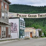 La rue du Grand Théâtre de Dawson City - Yukon