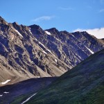 Sommets abruptes vers le Dezadeask Lake - Yukon