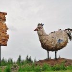 L'attraction de Chicken : une statue de poule géante !