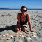 Elise recompose une famille de crabes - Florencia Bay